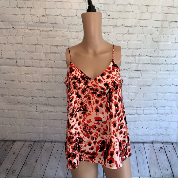 H&M Tops - H&M Red & Black Cheetah tank blouse size 6